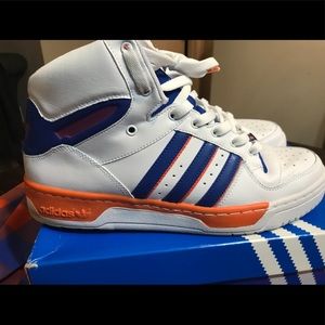 Adidas attitude hi nba (knicks) men’s sz 10.5